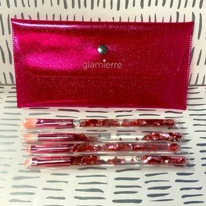 NEW GLAMIERRE 5-PIECE MAKEUP BRUSH & BAG